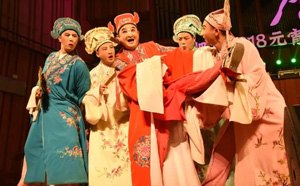 庐剧 婆与媳 全集视频mp4打包下载陈琳李文杰 庐剧《婆与媳》全集视频 陈琳 李文杰。婆与媳1 陈琳 李文杰.mp4婆与媳2 陈琳 李文杰.mp4婆与媳3 陈琳 李文杰.mp4婆与媳4 陈琳 李文杰.mp4婆与媳5 陈琳 李文杰.mp4婆与媳6