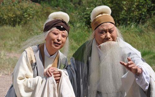 豫剧 清风亭 电影版 全场 李树建 柏青 剧情简介相传在明代，以卖豆腐为生的张元秀夫妇年过六旬膝下仍无一儿半女，在他们出门路过清风亭时捡一男婴，遂取名继保，含辛茹苦抚养了一十三年。后来张继保得知自己的身世后，哭闹