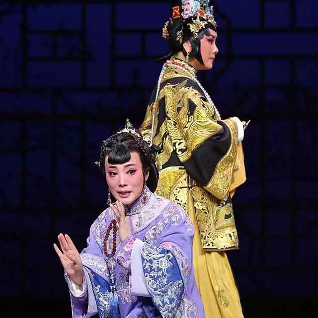 秦腔视频全本mp4格式打包下载第六辑 [内容介绍]：秦腔视频全本mp4格式打包下载第六辑。高清秦腔《关中晓月》齐爱云 侯红琴 陈鹏军.mp4
高清秦腔《大登殿》.mp4
高清秦腔《大秦将军》赵扬武 王新仓 谭天杏.mp4
高