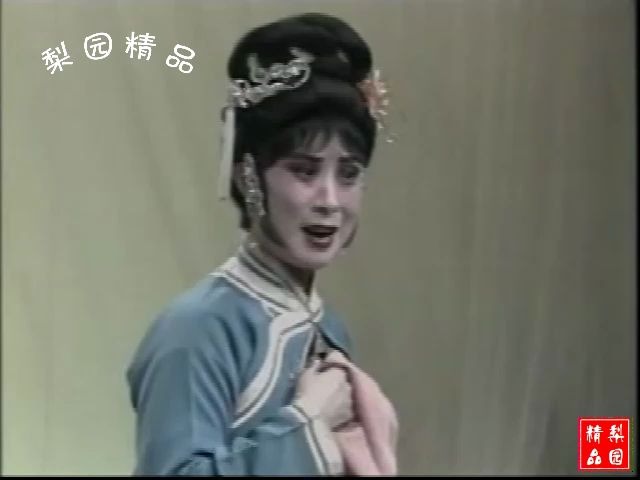 豫剧全场戏《下陈州》李斯忠 王素珍 张梅贞 剧情简介：讲述陈州三年大旱灾颗粒不收，国舅安乐侯庞昱抢男霸女、荼毒百姓、克扣赈粮、强征壮丁建造花园，使得陈州民不聊生，包公奉旨下陈州查赈，公孙策设计要来龙虎狗三口御铡，庞国