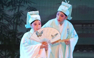 庐剧《玉堂春》全集视频 魏小波 王小兰 庐剧《玉堂春》全集视频 魏小波 王小兰。玉堂春1 魏小波 王小兰.mp4玉堂春2 魏小波 王小兰.mp4玉堂春3 魏小波 王小兰.mp4玉堂春4 魏小波 王小兰.mp4玉堂春5 魏小波 王小兰.